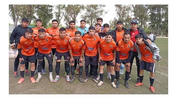 Rosarina al rojo vivo: se define la permanencia en la Primera A y el título de la B