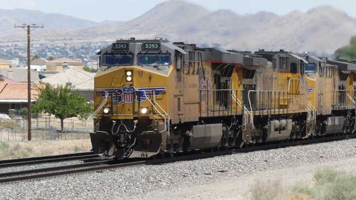 Man killed after car hit by 2 trains in Casa Grande