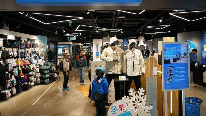 Una reconocida marca deportiva francesa desembarcó en la Argentina