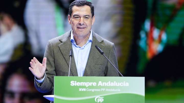 Moreno pide rebelarse contra las "mentiras de la izquierda" sobre la privatización de los servicios públicos