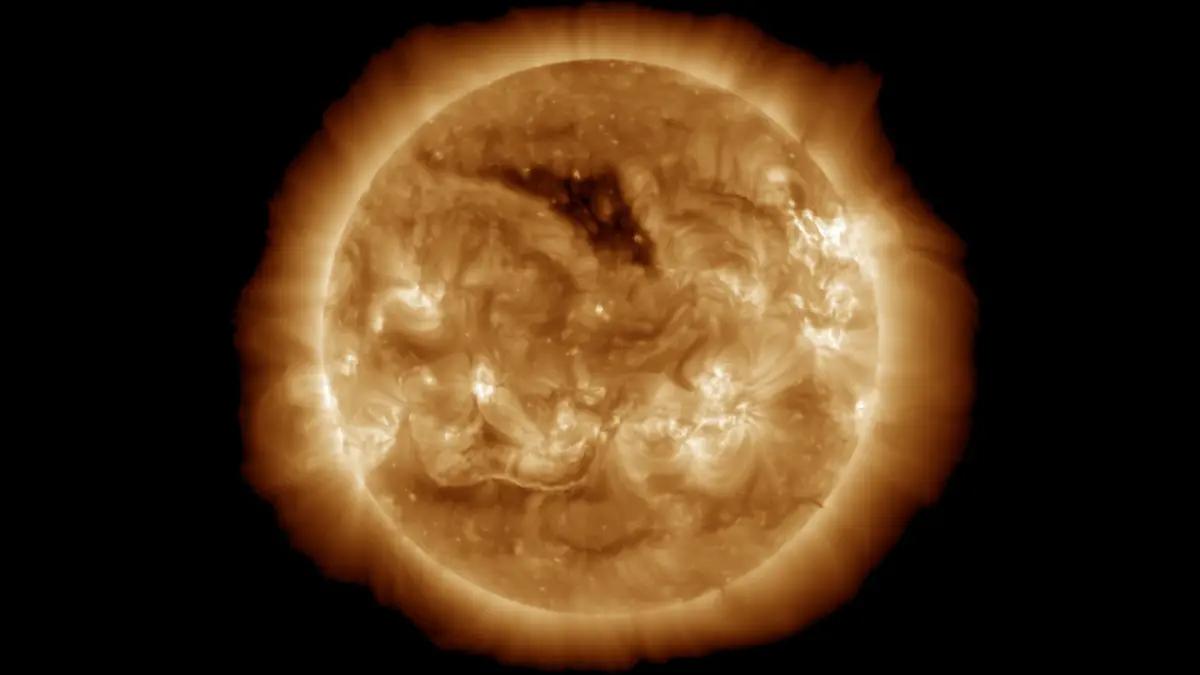 Tormenta solar mantiene intensidad “severa” pero disminuirá en las próximas horas