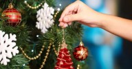 Cómo decorar el árbol de Navidad según tu signo zodiacal
