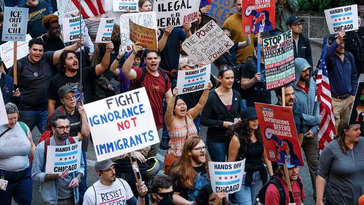 University of Chicago unions demand action against ICE operations