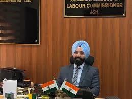 Labour Comm issues final compliance notice to defaulter Trade Unions