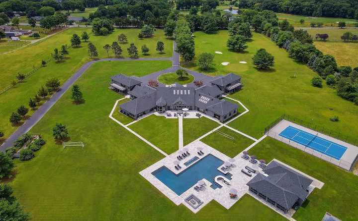 This luxury N.J. mansion with 65 rooms just set a real estate record