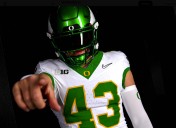 No. 9 Oregon Ducks reveal uniform combination for Iowa
