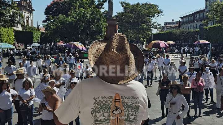 "Queremos paz, queremos libertad", familias protestaron este sábado, en Uruapan