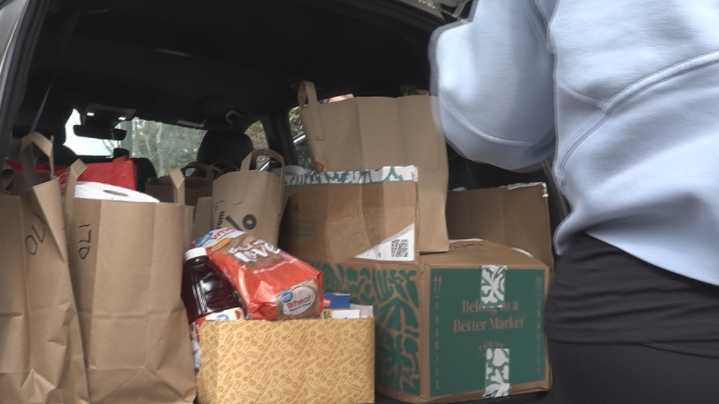 'I feel so inspired': Local families come together to help those during Border Patrol's presence