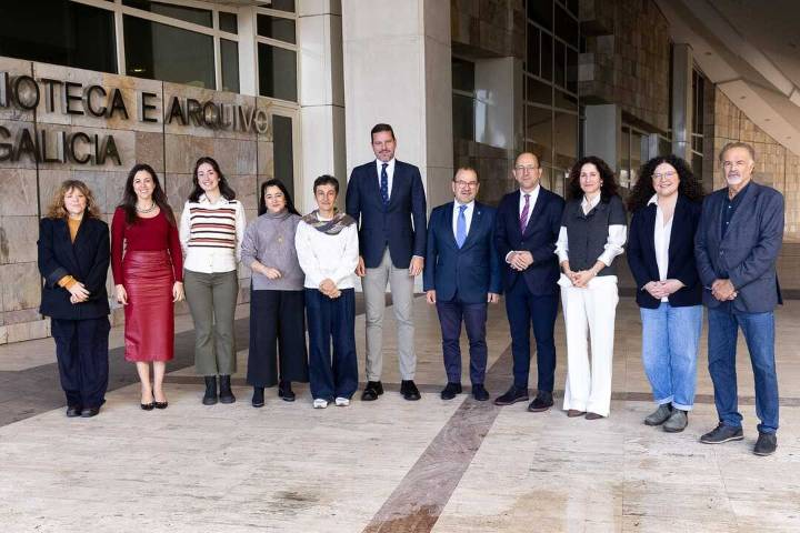 Galicia premia a Galaxia, Martín Códax y la Bienal de Pontevedra por su aportación cultural