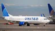 United asks judge to toss lawsuit over 'window seats' without windows