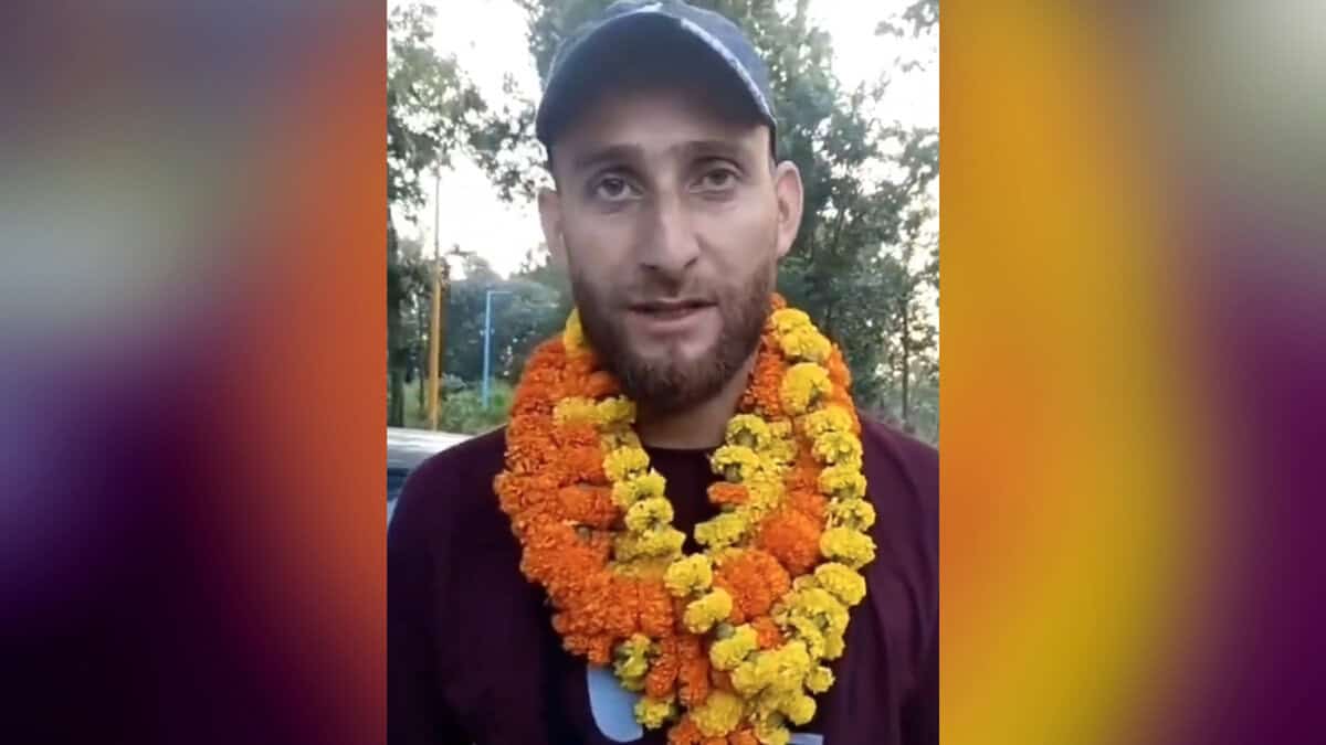 Kashmiri guide hailed as hero for saving tourists during Pahalgam attack