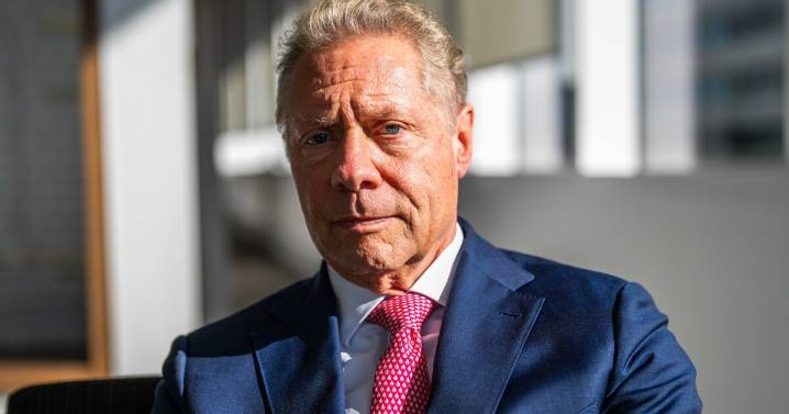 COVID vaccine rollout and pandemic preparedness assessed in new book, 'Fair Doses'