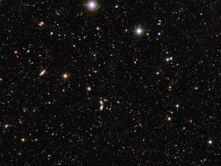 Nuevo estudio sugiere que el universo ya no se acelera, sino que se frena