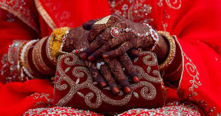 Indian woman fails to return; Pak says converted, married a local