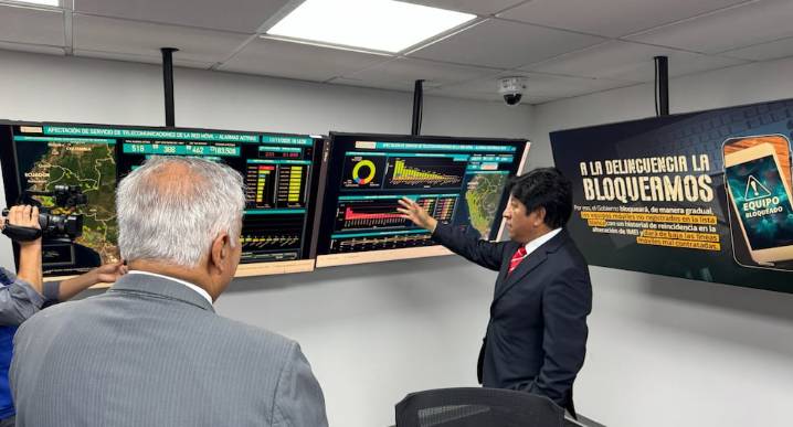 Defensoría del Pueblo bloquea más de 100 mil celulares robados en todo el país