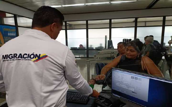 Operativo migratorio revisa hoteles en Caracas, Miranda y La Guaira