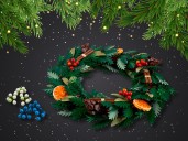 Forget traditional wreaths, this LEGO Wreath set has become the surprise holiday decoration of 2025