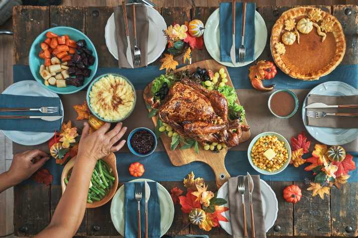 Thanksgiving Heroes Cleveland to deliver free meals to 2,250 families for holiday