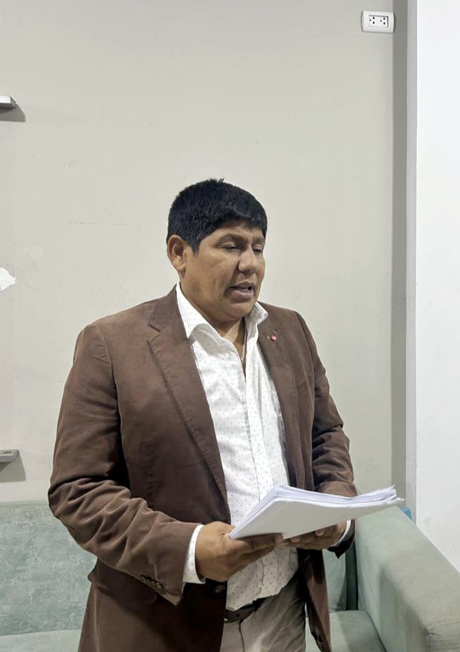 Dirigente vecinal denuncia a 7 policías de la Dirincri y Dinoes por robo de S/500 mil durante operativo en Huacho