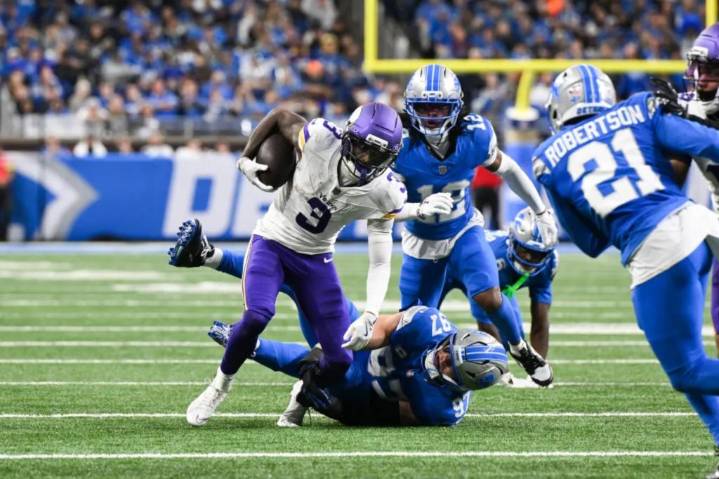 Where to start making playoff-forward fantasy football roster moves