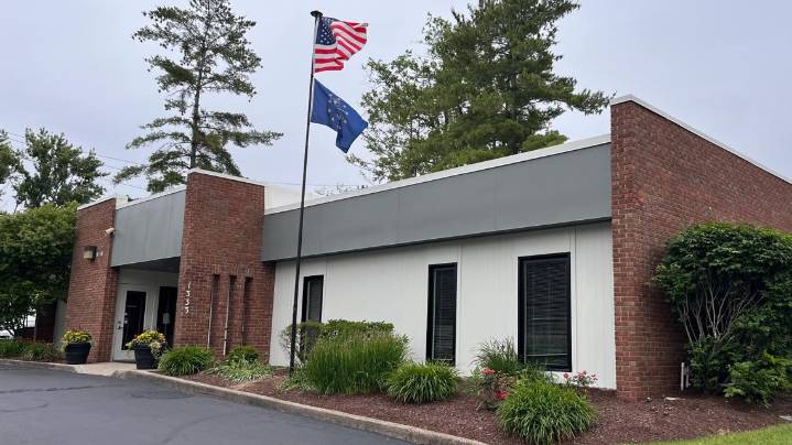 Ex-Columbus trustee pleads guilty to theft, official misconduct charges