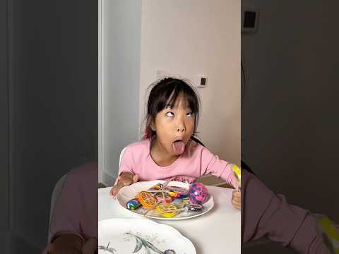 Sharing candy with my brother 🤪😵‍💫 LeoNata family #shorts