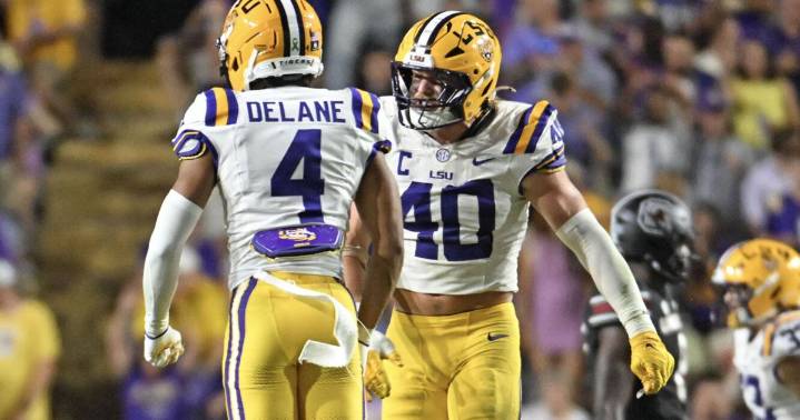Whit Weeks injury: LSU linebacker availability vs. Alabama