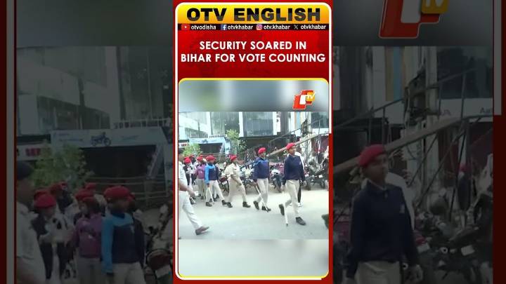Police Personnel Arrive For Counting Day Duty In Gaya Ji For Bihar Election Results