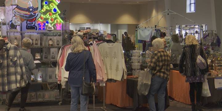 Jackson women’s expo draws over 1,000 shoppers