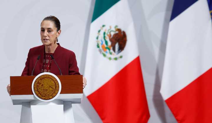 Sheinbaum defiende extinción del Estado Mayor tras denuncia de acoso