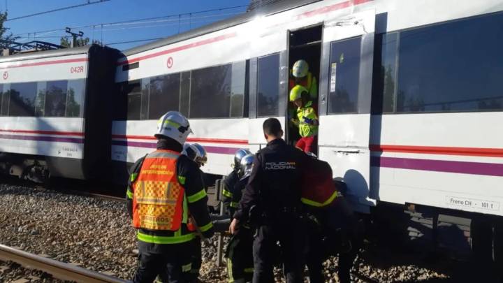 Las pesquisas sobre el descarrilamiento en San Fernando apuntan a los 'bogies' del tren de Cercanías que acababa de pasar revisión