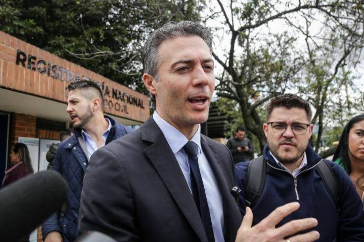 Registraduría rechaza recurso de reposición de Quintero y ratifica que no puede inscribirse por firmas a las presidenciales