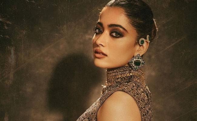 The Girlfriend Scores Strong Weekend at Box Office!