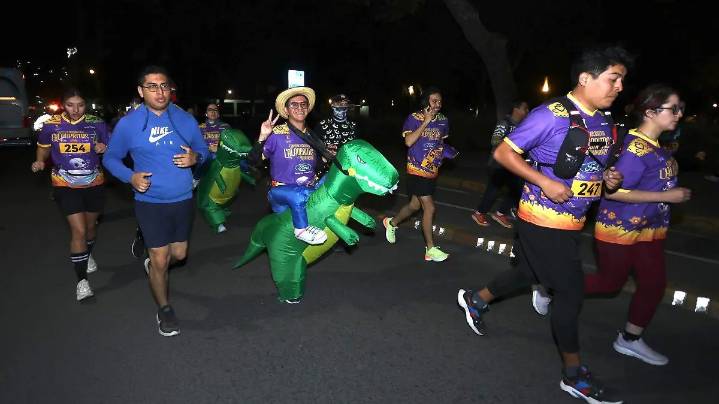 Ocoyoacac se alista para la 3ª Carrera Revolucionaria Fiesta Neón 6K