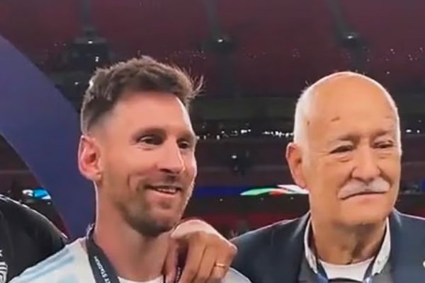 “Nunca te vamos a olvidar”: el emotivo mensaje de Messi tras la muerte de Omar Souto, el hombre que lo hizo “argentino"