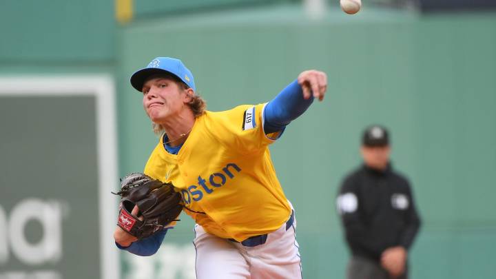 Connelly Early Reveals Funny Advice Alex Bregman Gave Him After His First Red Sox Start