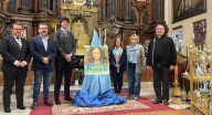 Una obra de Jesús Berral ilustra el Día de la Virgen