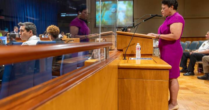 City Hall spats, missed warnings: How New Orleans spiraled into 'wild' $160M budget crisis