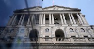 Banco de Inglaterra mantiene tasa de interés en 4% pese a esperanzas de que inflación tocó techo