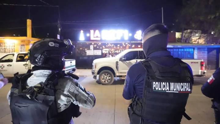 Discrepan autoridades y el sector comercial sobre los cierres de negocios en Salamanca