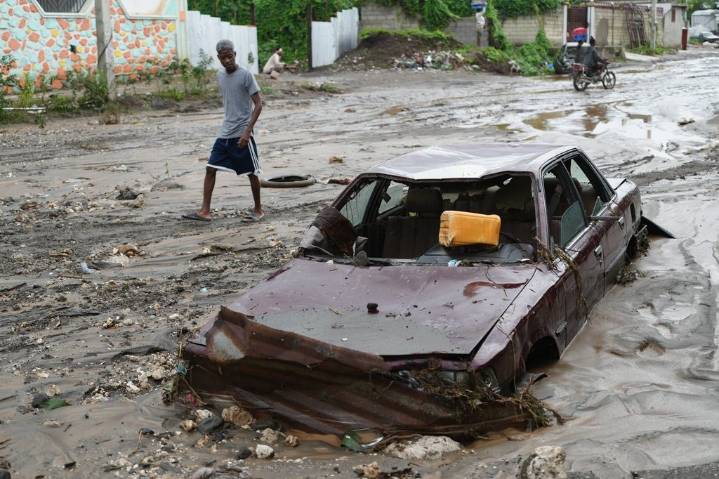 Hurricane death toll rises to 43 in Haiti as aid pours in across the northern Caribbean