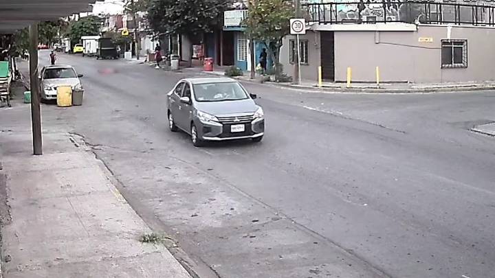 Fiscalía de Nuevo León busca a conductor que atropelló a mujer de la tercera edad en Monterrey