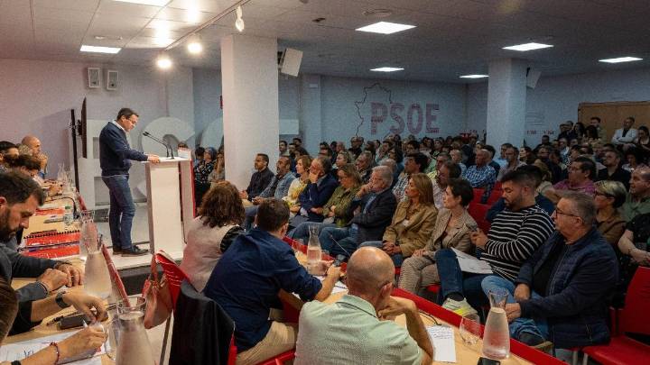 Gallardo renueva el 75% de las listas del PSOE a la Asamblea de Extremadura