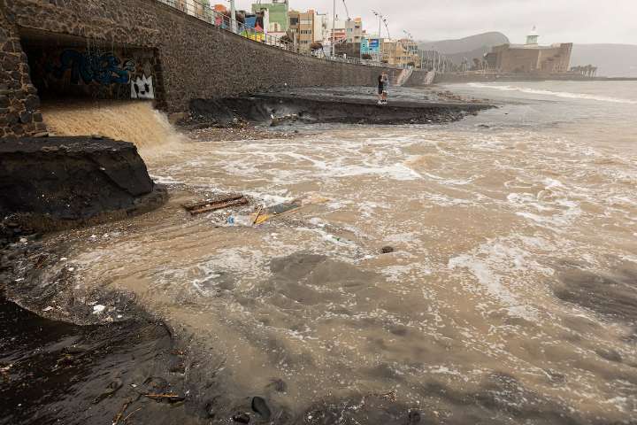 Canarias declara la alerta por lluvia y vientos ante la llegada el miércoles de la borrasca ‘Claudia’