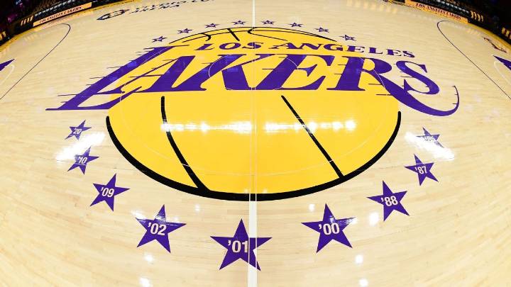 Lakers fire Joey Buss, Jesse Buss from front