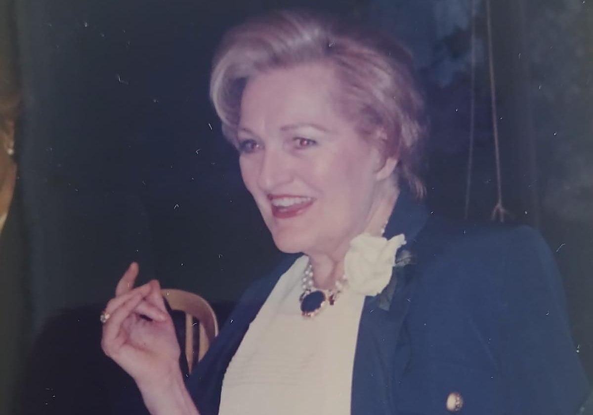 Fallece 'Lolita' Bonal, la histórica 'bridgeur' que fundó el Club Tricolor de Oviedo