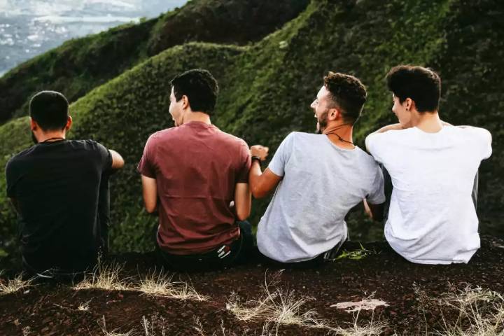 Día del Hombre: lo que representa esta fecha y las mejores frases para felicitarlos