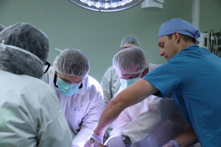 Sentara training involves cadavers for hands-on trauma practice – Daily Press