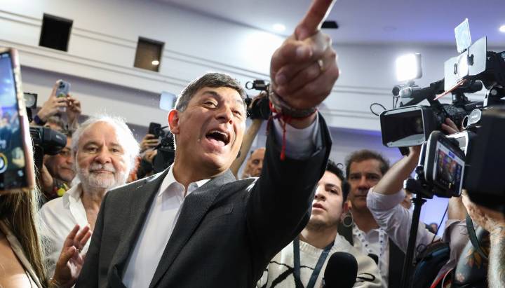 Parisi: Un 75% de los votantes del PDG optara por anular o hacerlo en blanco