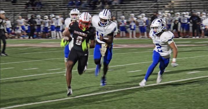 Yoakum pulls through in crunch time to top Hitchcock